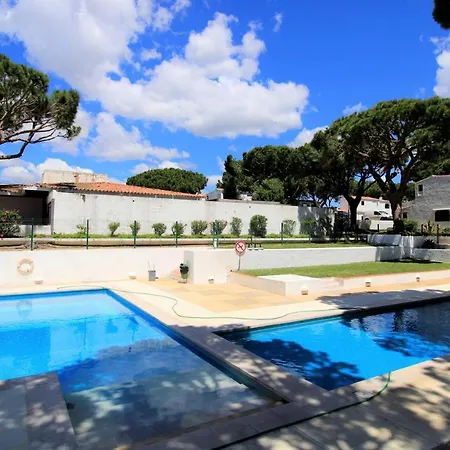 Acoteias 2 With Pool By Homing Apartman *