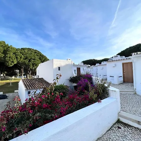 Acoteias Studio 2 With Pool By Homing Apartment Albufeira